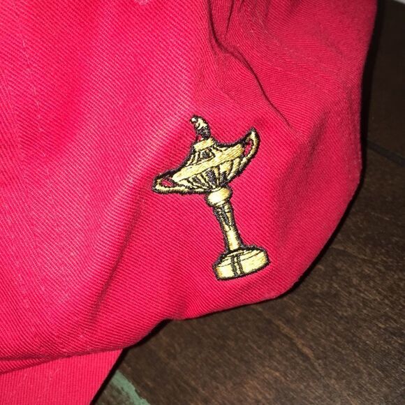 Rare 2001 Ryder Cup Matches Sunday Red Cap Hat - Picture 2 of 4